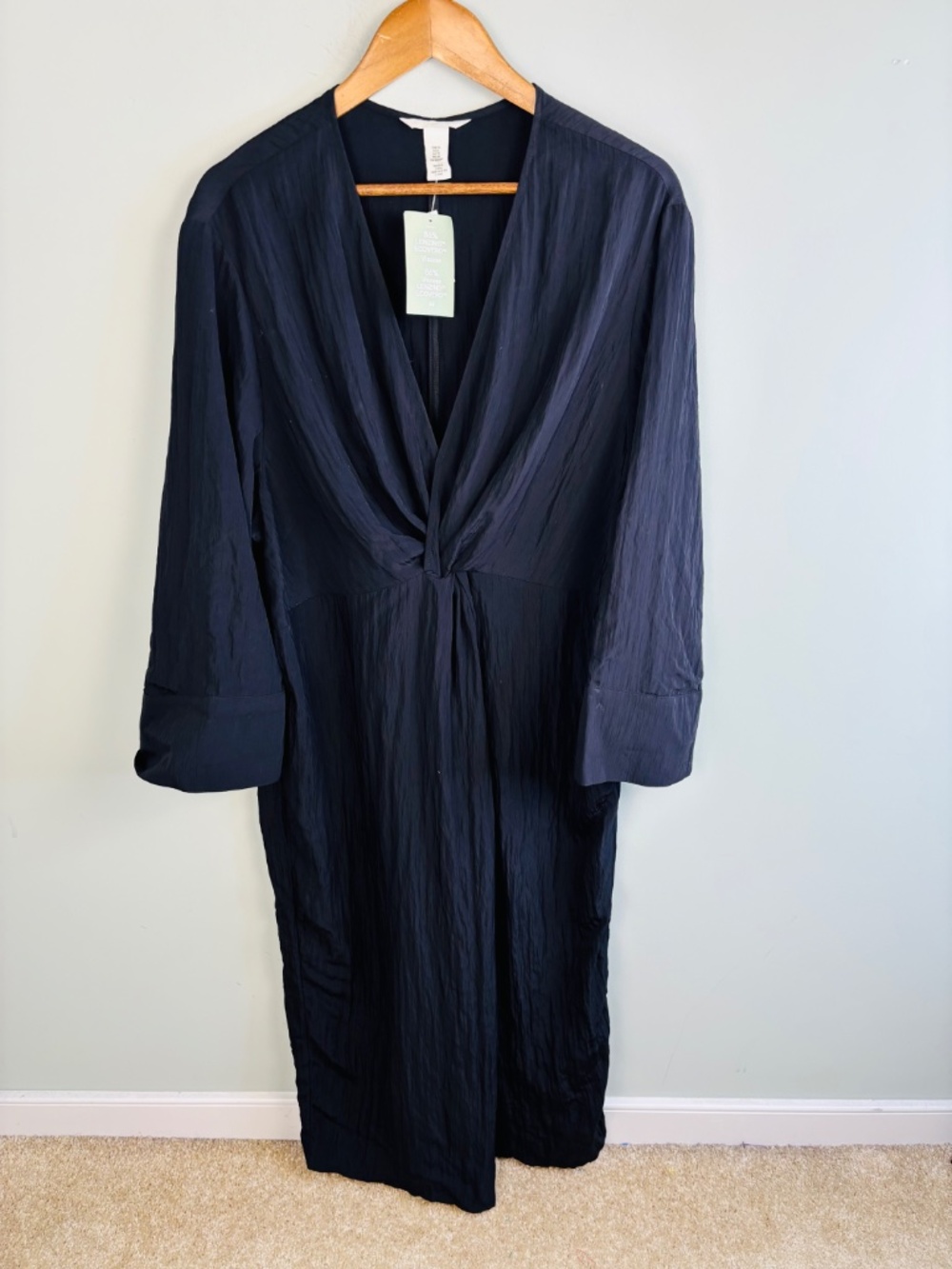 H&M Black Knot Detail Maxi Dress NWT Size XL - Picture 2 of 4